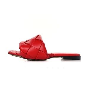 Bottega Veneta Napa Maxi Intrecciato Lido Flats - Red